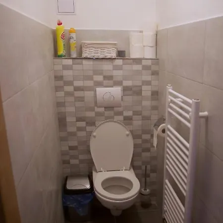 Ve Mlejně 4*