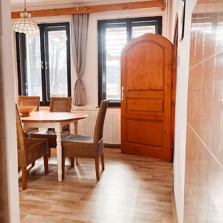 Ve Mlejně Aparthotel Cachrov